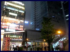 Tokyo_Akihabara_11